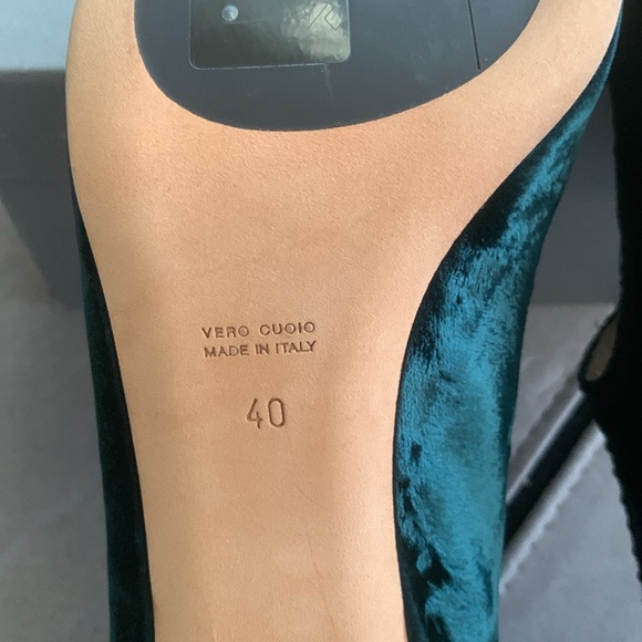 🍃 Ballin Dark Forest Velvet Heels size 40- NIB - Picture 16 of 17
